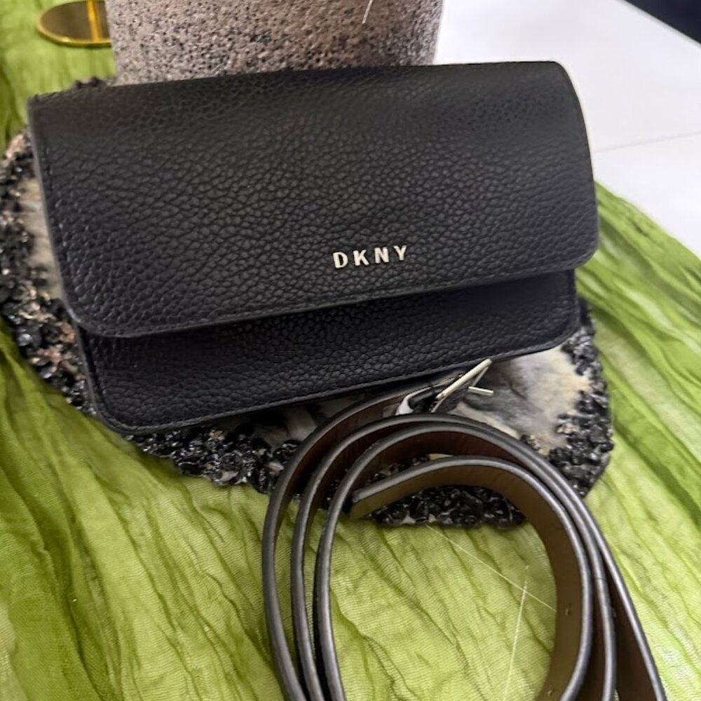 DKNY Black Pebbled Leather Wallet Crossbody Clutch Belt Bag - Picture 3 of 6